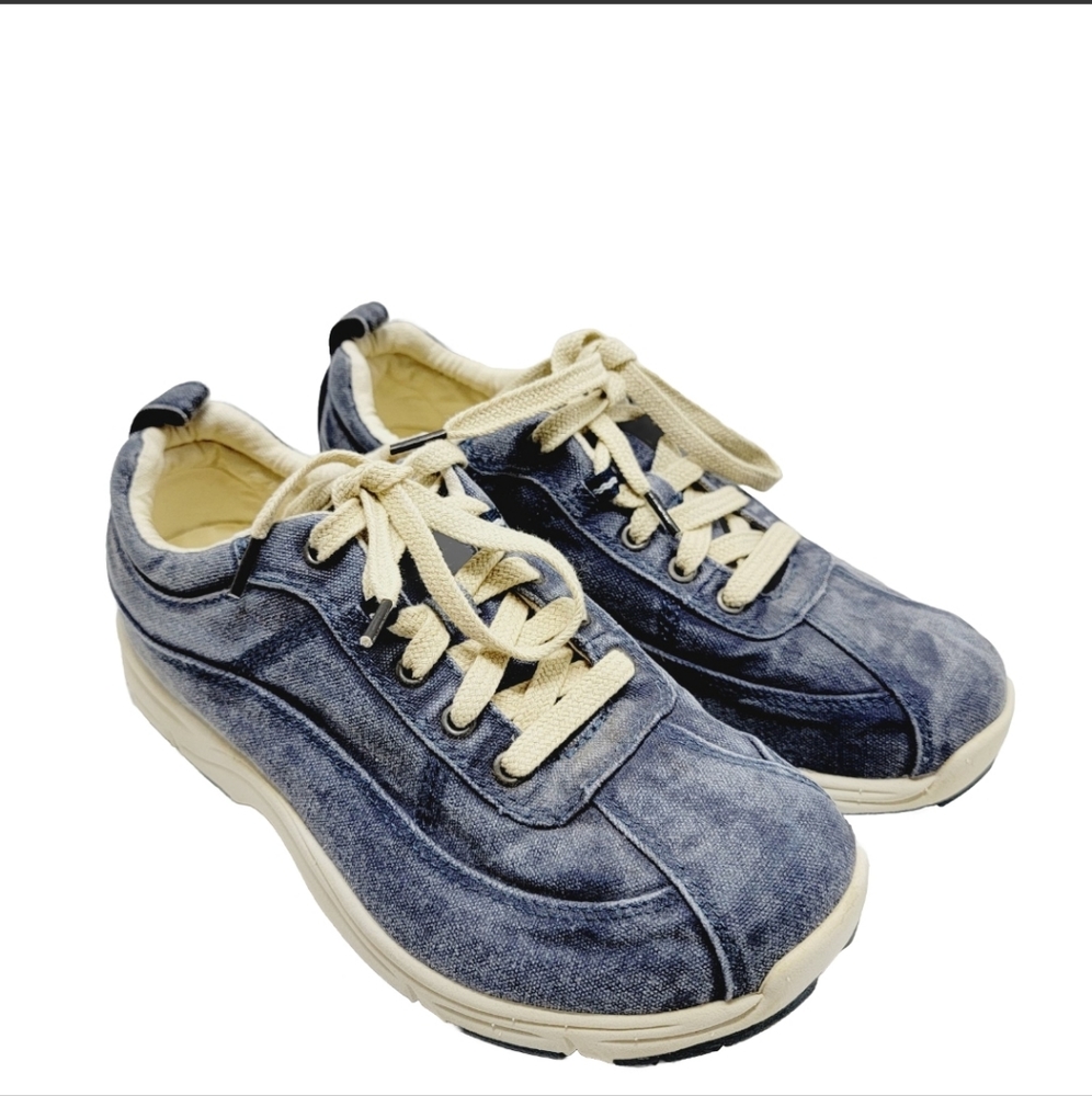 LL Bean Logo Sunwashed Blue Canvas Women Size 7M Lace Up Comfort Sneakers Shoes